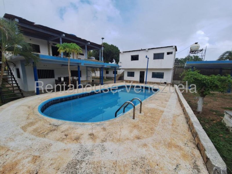 Casa en Venta en Playa Norte, Falcon MLS #25-11241 GR 