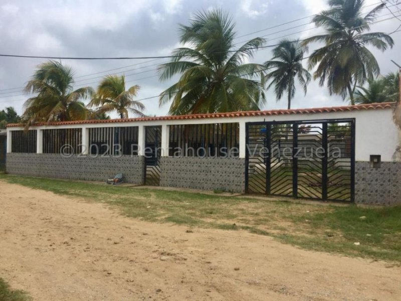 Casa en Venta en  Chichiriviche, Falcón