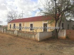 Casa en Venta en  Coro, Falcón