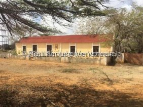 Casa en Venta en  Coro, Falcón