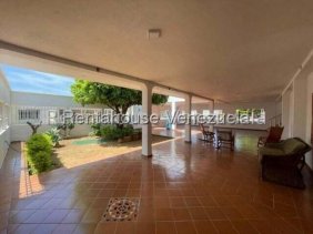 Casa en Venta en  Punto Fijo, Falcón