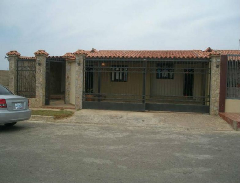 Foto Casa en Venta en Punto Fijo, Falcón - CAV81271 - BienesOnLine