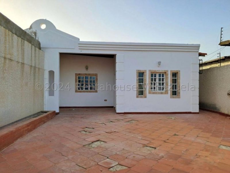 Foto Casa en Venta en Punto Fijo, Falcón - U$D 25.000 - CAV232400 - BienesOnLine