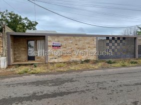 Casa en Venta en  Punto Fijo, Falcón