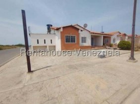 Casa en Venta en  Punto Fijo, Falcón
