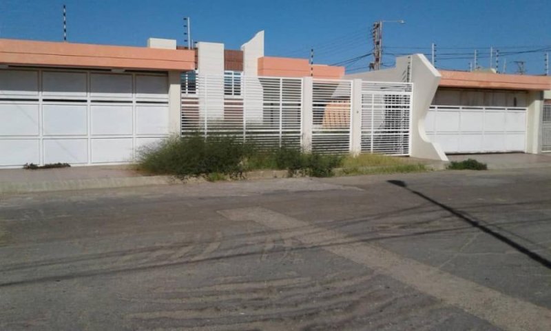 Foto Casa en Venta en Punto Fijo, Punto Fijo, Falcón - BsF 95.000 - CAV123097 - BienesOnLine