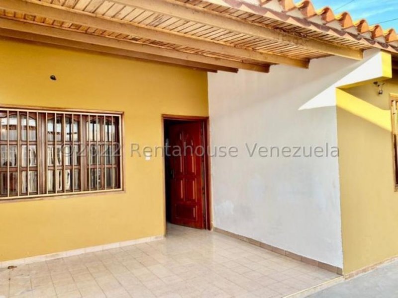 Foto Casa en Venta en Punto Fijo, Falcón - U$D 45.000 - CAV184966 - BienesOnLine