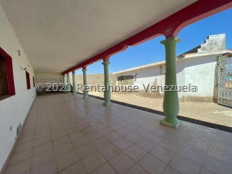 Foto Casa en Venta en Punto Fijo, Falcón - U$D 25.000 - CAV232364 - BienesOnLine