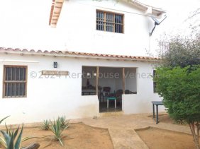 Casa en Venta en  Punto Fijo, Falcón