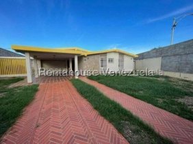 Casa en Venta en  Punto Fijo, Falcón