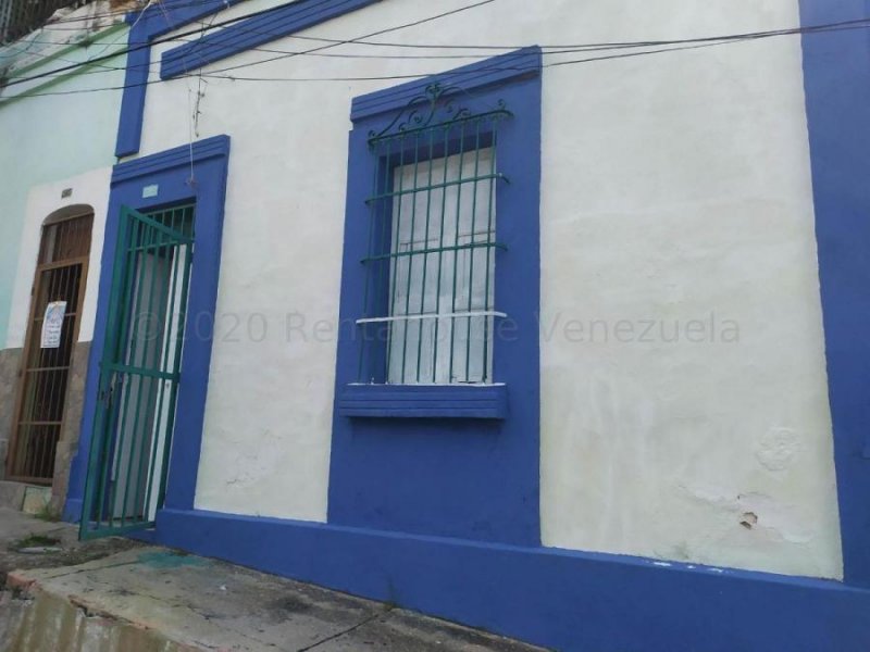 Foto Casa en Venta en Valencia, Carabobo - U$D 8.000 - CAV136164 - BienesOnLine