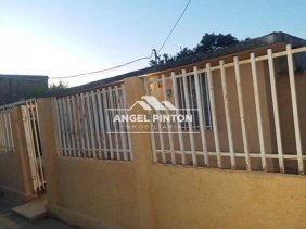 CASA EN VENTA EN SAN JACINTO MARACAIBO API 69987