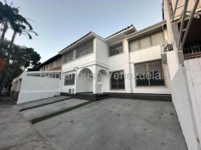 Casa en Venta en santa Cecilia Sucre, Miranda