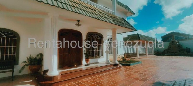 Foto Casa en Venta en Punto Fijo, Falcón - U$D 361.000 - CAV249102 - BienesOnLine