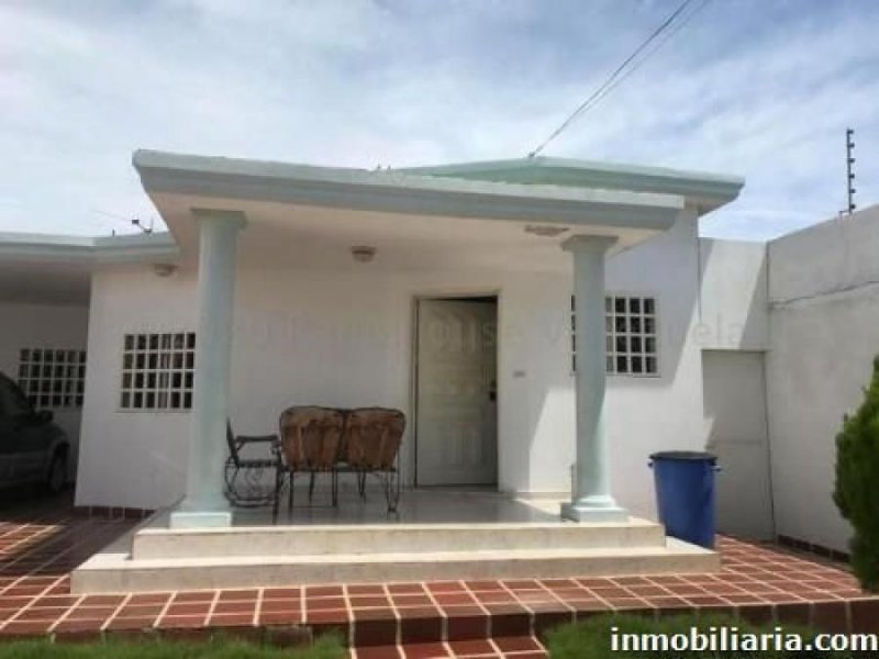 Foto Casa en Venta en Punto Fijo, Falcón - U$D 40.000 - CAV165877 - BienesOnLine