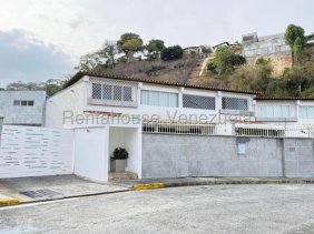 Casa en Venta en santa paula Caracas, Distrito Federal