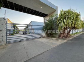 Casa en Venta en  Coro, Falcón