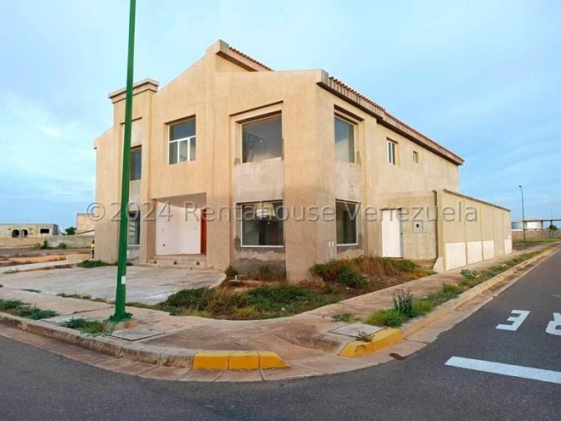 Foto Casa en Venta en Punto Fijo, Falcón - U$D 350.000 - CAV235346 - BienesOnLine