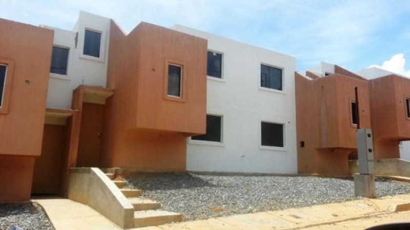 Foto Casa en Venta en Cabudare, Lara - BsF 61.000.000 - CAV95232 - BienesOnLine