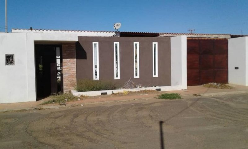 Foto Casa en Venta en Punto Fijo, Punto Fijo, Falcón - BsF 15.000 - CAV122839 - BienesOnLine