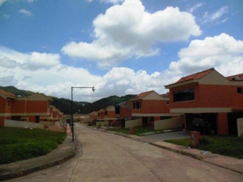 Foto Casa en Venta en Valencia, Carabobo - BsF 21.500.000 - CAV55068 - BienesOnLine