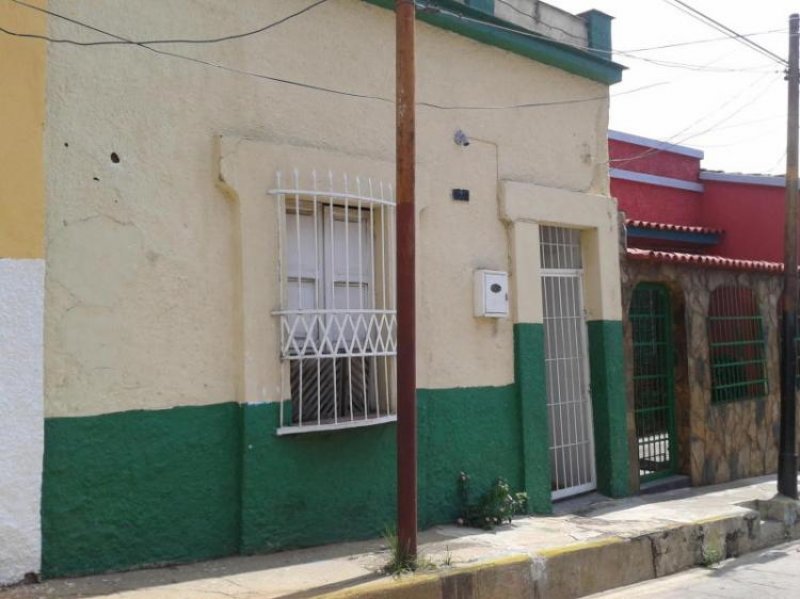 Foto Casa en Venta en Valencia, Carabobo - BsF 1.800.000 - CAV57146 - BienesOnLine