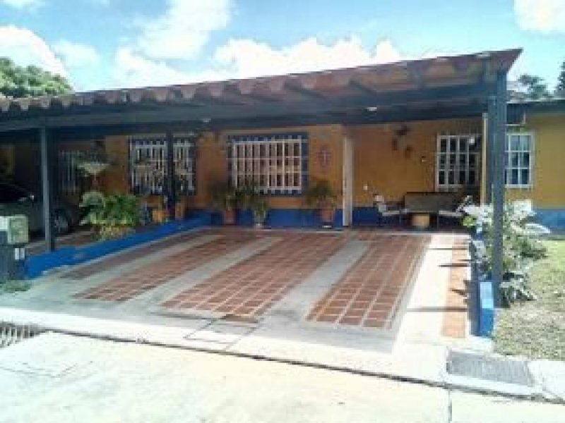 Foto Casa en Venta en Valle de Oro, San Diego, Carabobo - U$D 45.000 - CAV136271 - BienesOnLine