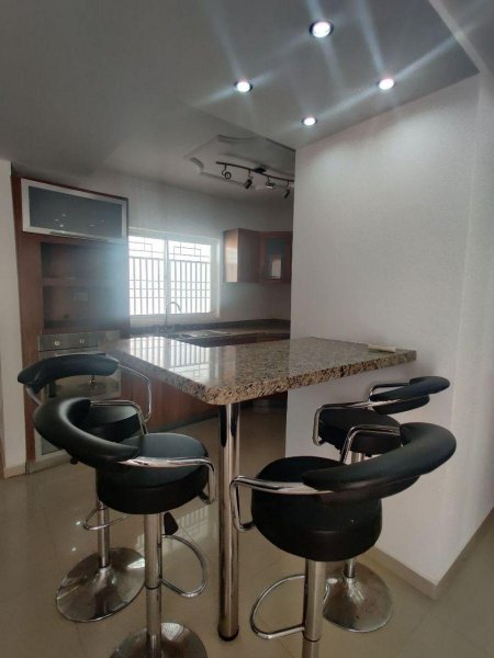 Foto Casa en Venta en Milagro Norte/Isla Dorada, Maracaibo, Zulia - U$D 40.000 - CAV216405 - BienesOnLine