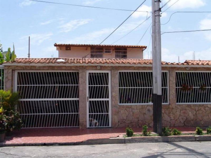 Foto Casa en Venta en Maracay, Aragua - BsF 1.200.000 - CAV32823 - BienesOnLine