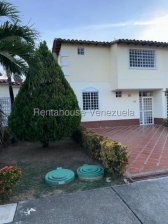 Casa en Venta en villas de buenaventura Guatire, Miranda