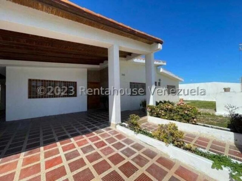 Foto Casa en Venta en Zarabon, Punto Fijo, Falcón - U$D 70.000 - CAV224639 - BienesOnLine