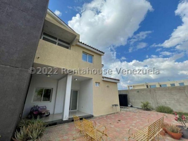 Foto Casa en Venta en Punto Fijo, Falcón - U$D 300.000 - CAV198863 - BienesOnLine