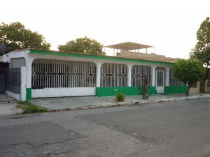 Foto Casa en Venta en Flor Amarillo, Valencia, Carabobo - BsF 28.000.000 - CAV76968 - BienesOnLine