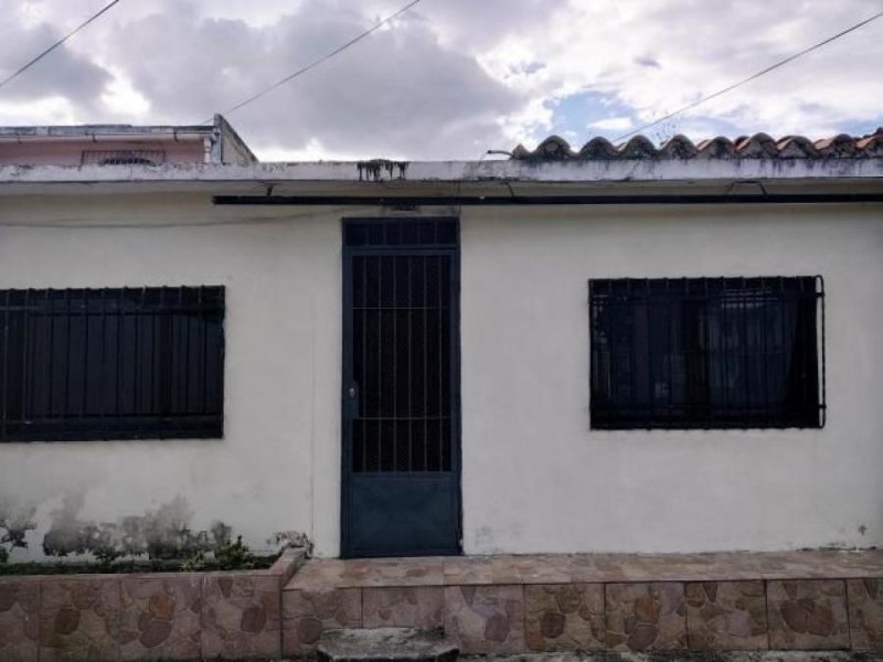 Foto Casa en Venta en Flor amarillo, Valencia, Carabobo - U$D 10.500 - CAV141845 - BienesOnLine