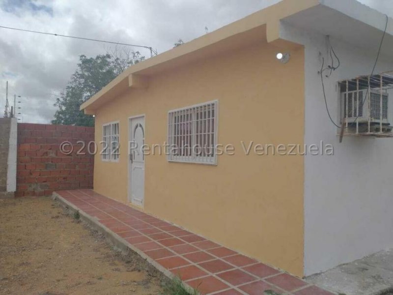 Foto Casa en Venta en Guanadito Norte, Falcón - U$D 7.700 - CAV196593 - BienesOnLine