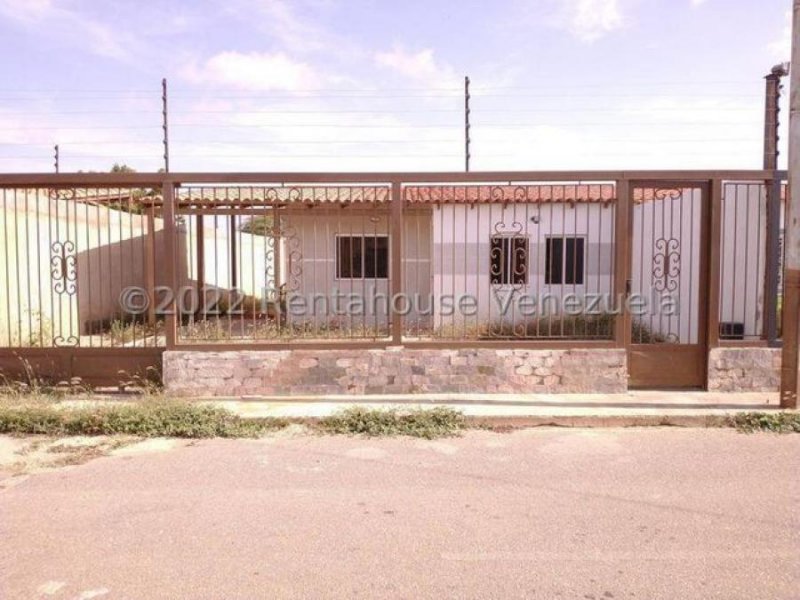 Foto Casa en Venta en Guanadito sur, Falcón - BsF 7.200 - CAV181291 - BienesOnLine