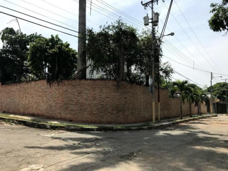 Foto Casa en Venta en Guataparo, Valencia, Carabobo - U$D 240.000 - CAV158947 - BienesOnLine