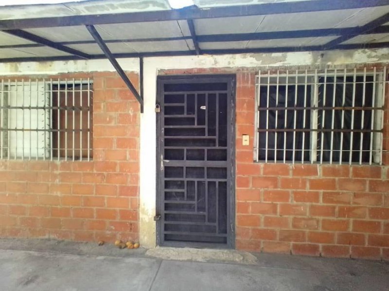 Foto Casa en Venta en Santiago Mariño, Turmero, Aragua - U$D 11.500 - CAV200015 - BienesOnLine