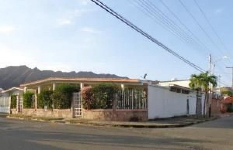 Foto Casa en Venta en la esmeralda san diego carabobo, San Diego, Carabobo - U$D 38.000 - CAV146557 - BienesOnLine