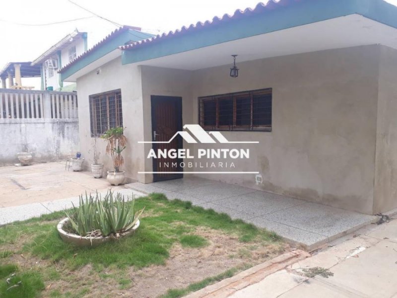 Foto Casa en Venta en Maracaibo, Zulia - U$D 17.500 - CAV245634 - BienesOnLine