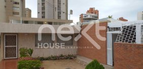 Casa en Venta en LA LAGO Maracaibo, Zulia