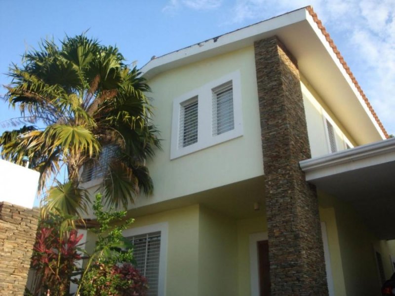 Foto Casa en Venta en La trigaleña, Valencia, Carabobo - U$D 130.000 - CAV137377 - BienesOnLine