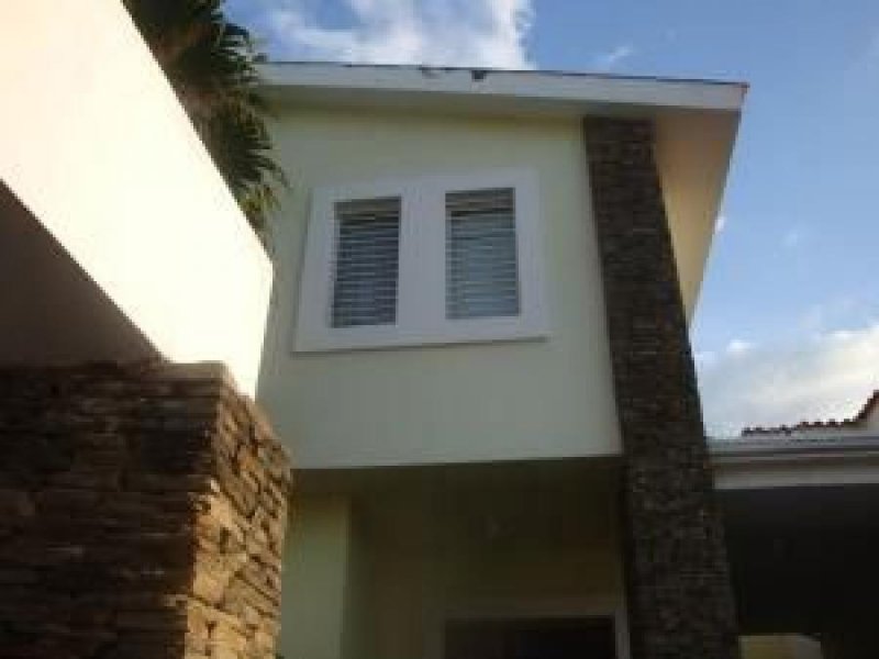 Foto Casa en Venta en la trigaleña, Valencia, Carabobo - U$D 130.000 - CAV135284 - BienesOnLine