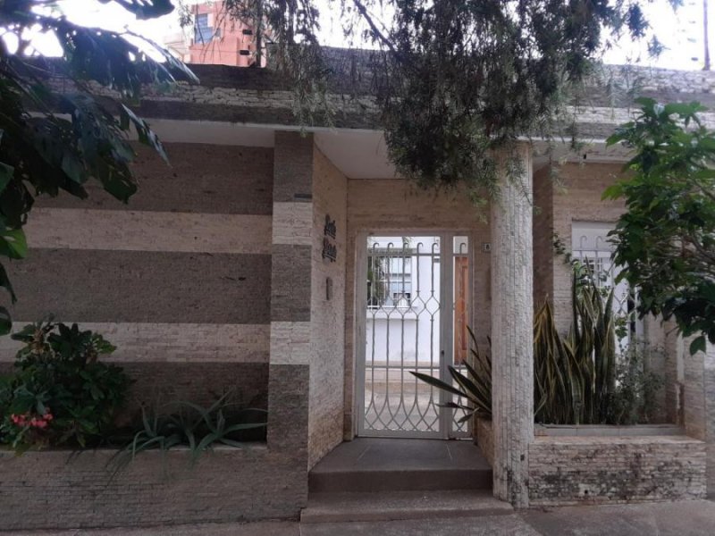 Foto Casa en Venta en La trigaleña, Valencia, Carabobo - U$D 170.000 - CAV135333 - BienesOnLine