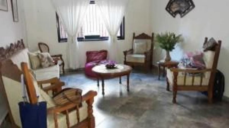 Foto Casa en Venta en La Trigaleña, Valencia, Carabobo - U$D 230.000 - CAV138504 - BienesOnLine