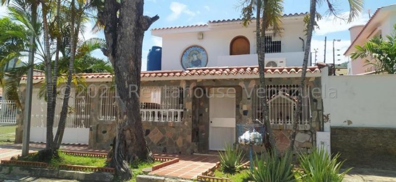 Foto Casa en Venta en La Trigaleña, Valencia, Carabobo - U$D 110.000 - CAV158702 - BienesOnLine