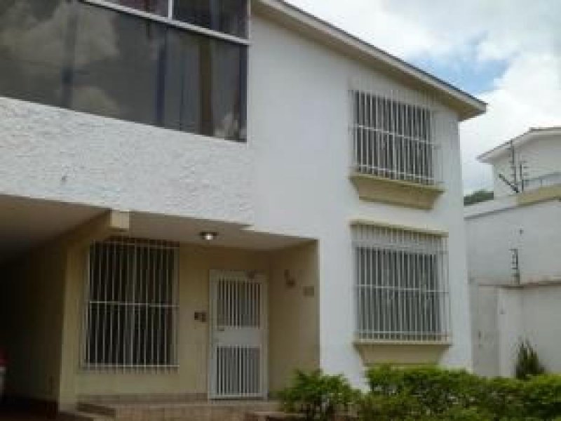 Foto Casa en Venta en La Viña, Valencia, Carabobo - U$D 240.000 - CAV142152 - BienesOnLine