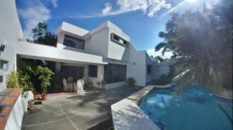 Foto Casa en Venta en La Viña, Valencia, Carabobo - U$D 190.000 - CAV162500 - BienesOnLine