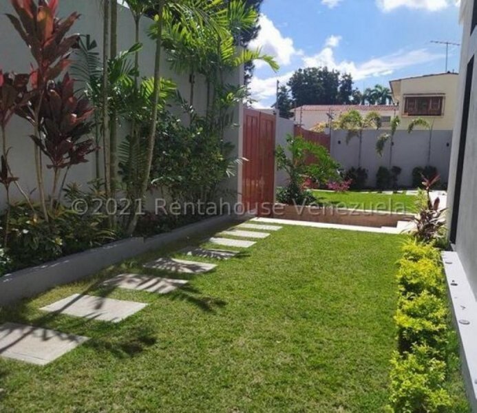 Foto Casa en Venta en La Viña, Valencia, Carabobo - U$D 600.000 - CAV158192 - BienesOnLine