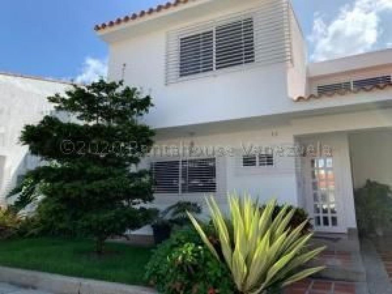 Foto Casa en Venta en las clavellinas valencia carabobo, Valencia, Carabobo - U$D 215.000 - CAV146900 - BienesOnLine